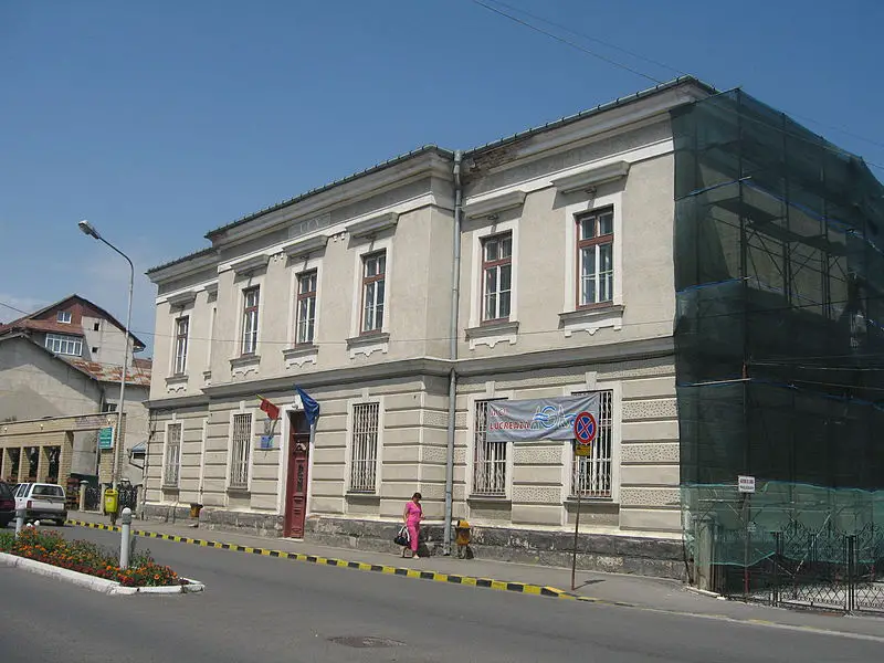 Judecătoria orașului. Foto: Cezar Suceveanu/Wikimedia Creative Commons