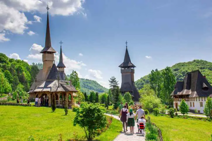 Turism in Romania – 10 locatii superbe de vizitat vara aceasta