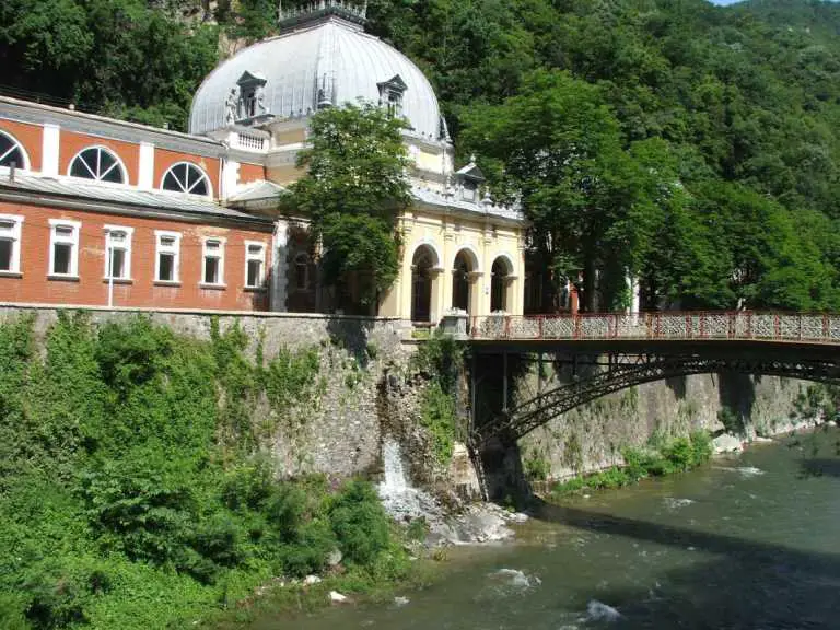 Cea mai veche stațiune turistică din România ar putea renaște