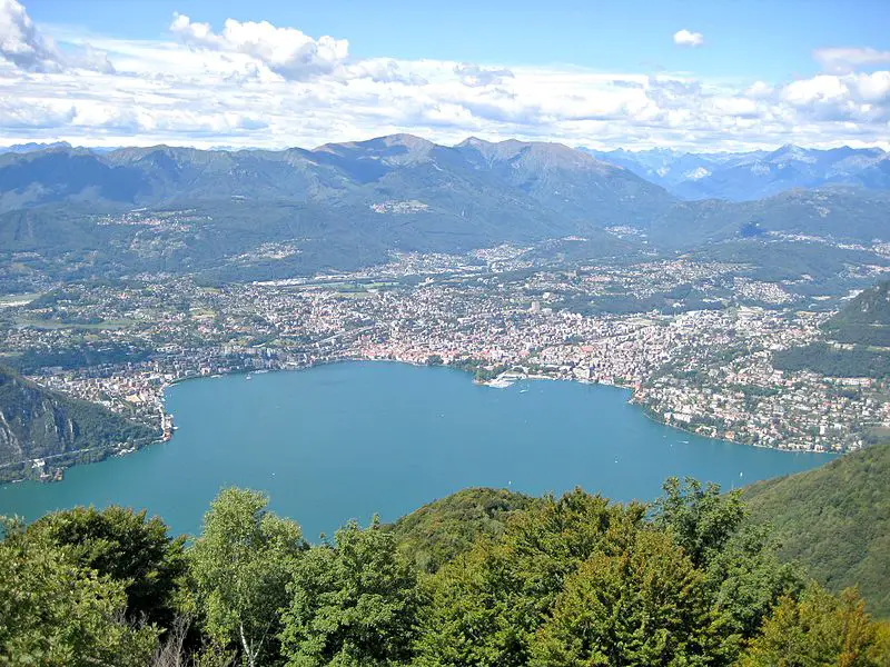 Lacul Maggiore, Lugano, Sighignola. Sursa foto: wikipedia.org