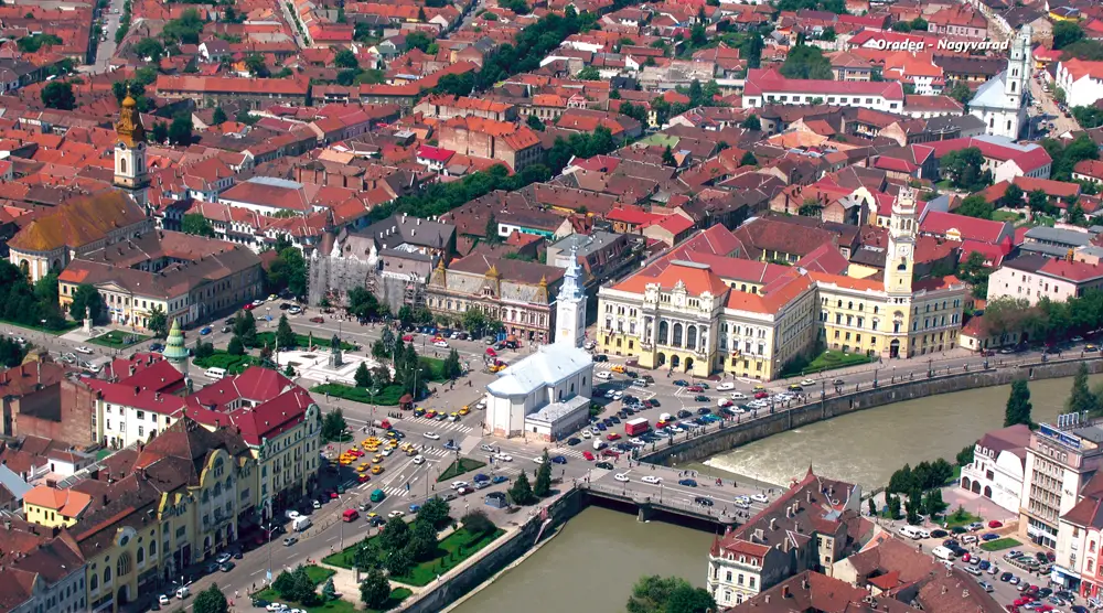 Piata Unirii, Oradea. Sursa foto: Wikipedia.org
