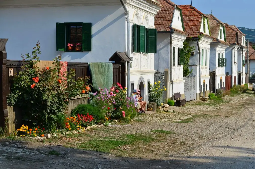 Satul Rimetea. Una dintre cele mai frumoase asezari din Romania