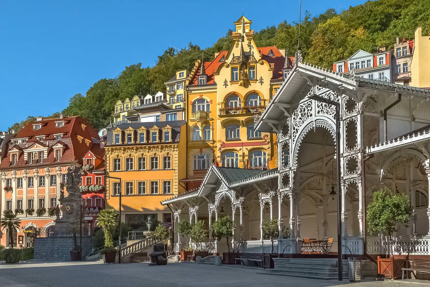Karlovy Vary. Statiunea balneara de poveste a Boemiei