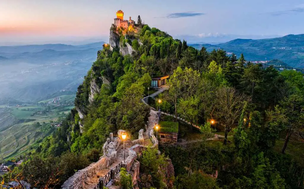 San Marino. O calatorie fantastica in orasul de 60 de kilometri patrati