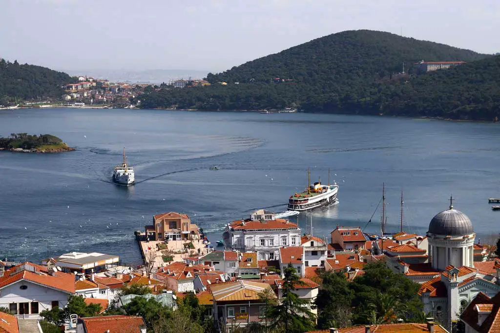 Buyukada. Printesa indaratnica din Marea Marmara
