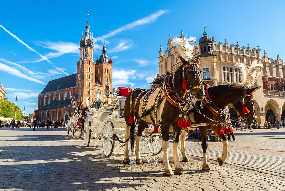 Obiective turistice in Cracovia. Orasul dragonului aduna comorile de arta
