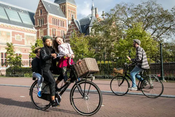 Top 3 orase din Europa in care sa te aventurezi pe bicicleta