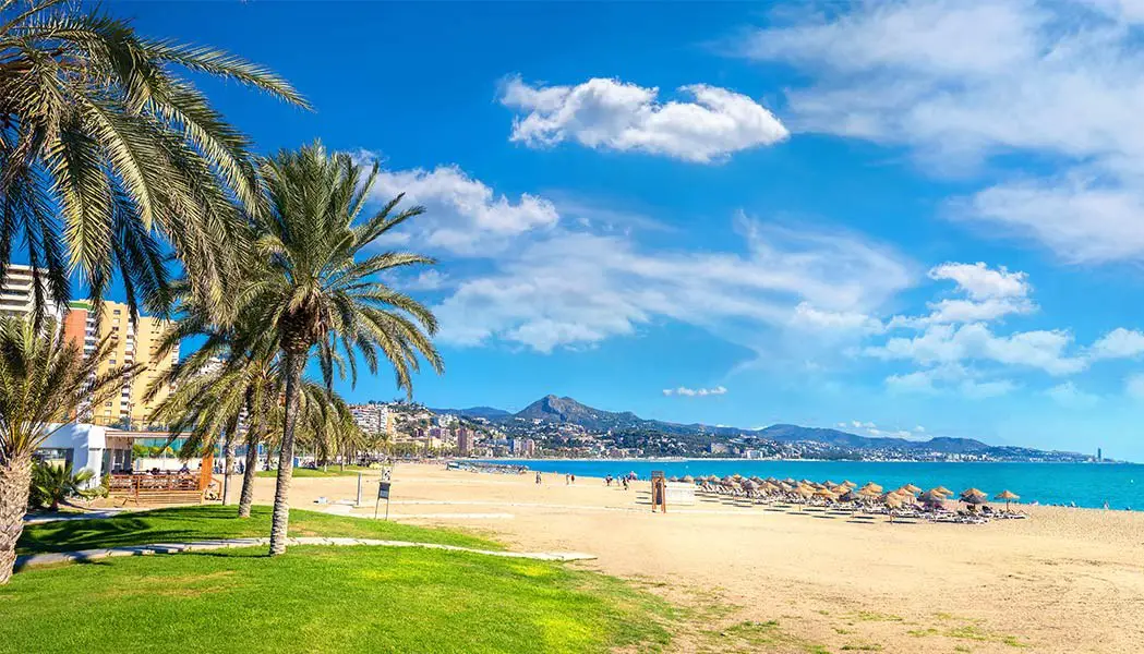 10 motive ca sa vizitezi Malaga. City break fantastic in Andaluzia