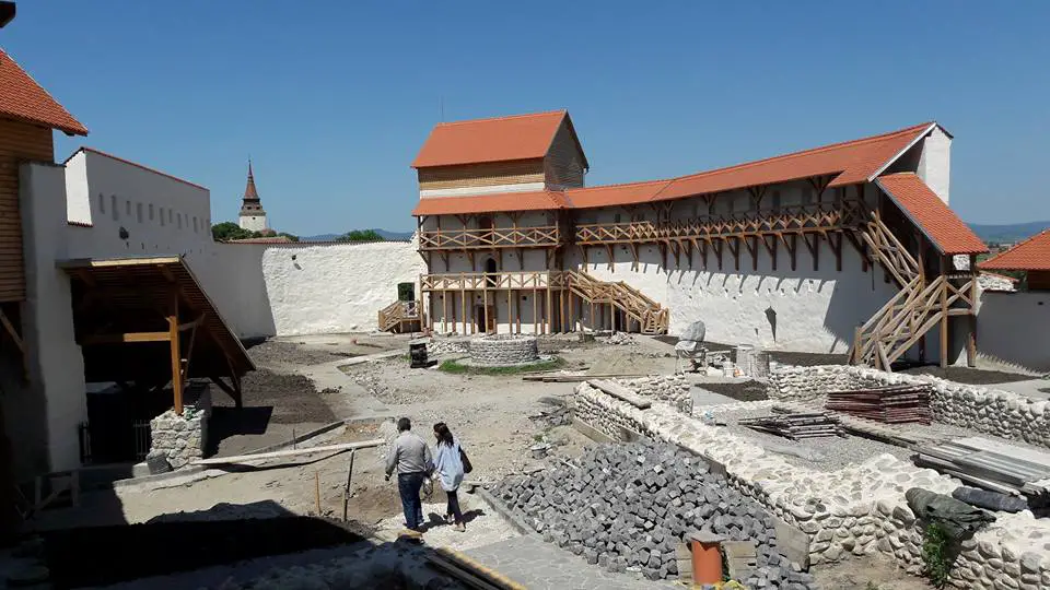 Cetatea Feldioara. Noua atractie a Brasovului isi deschide portile la 1 iulie