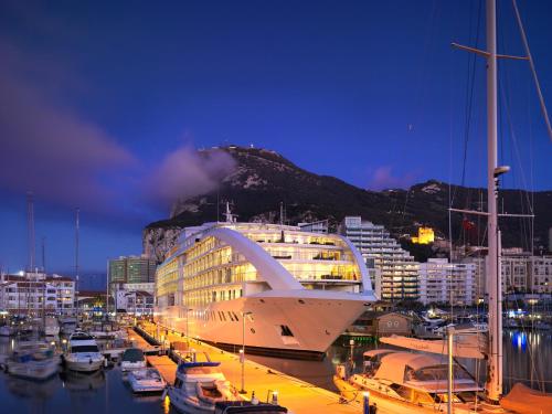 Gibraltar. Un reper geografic important care poate deveni destinatie turistica