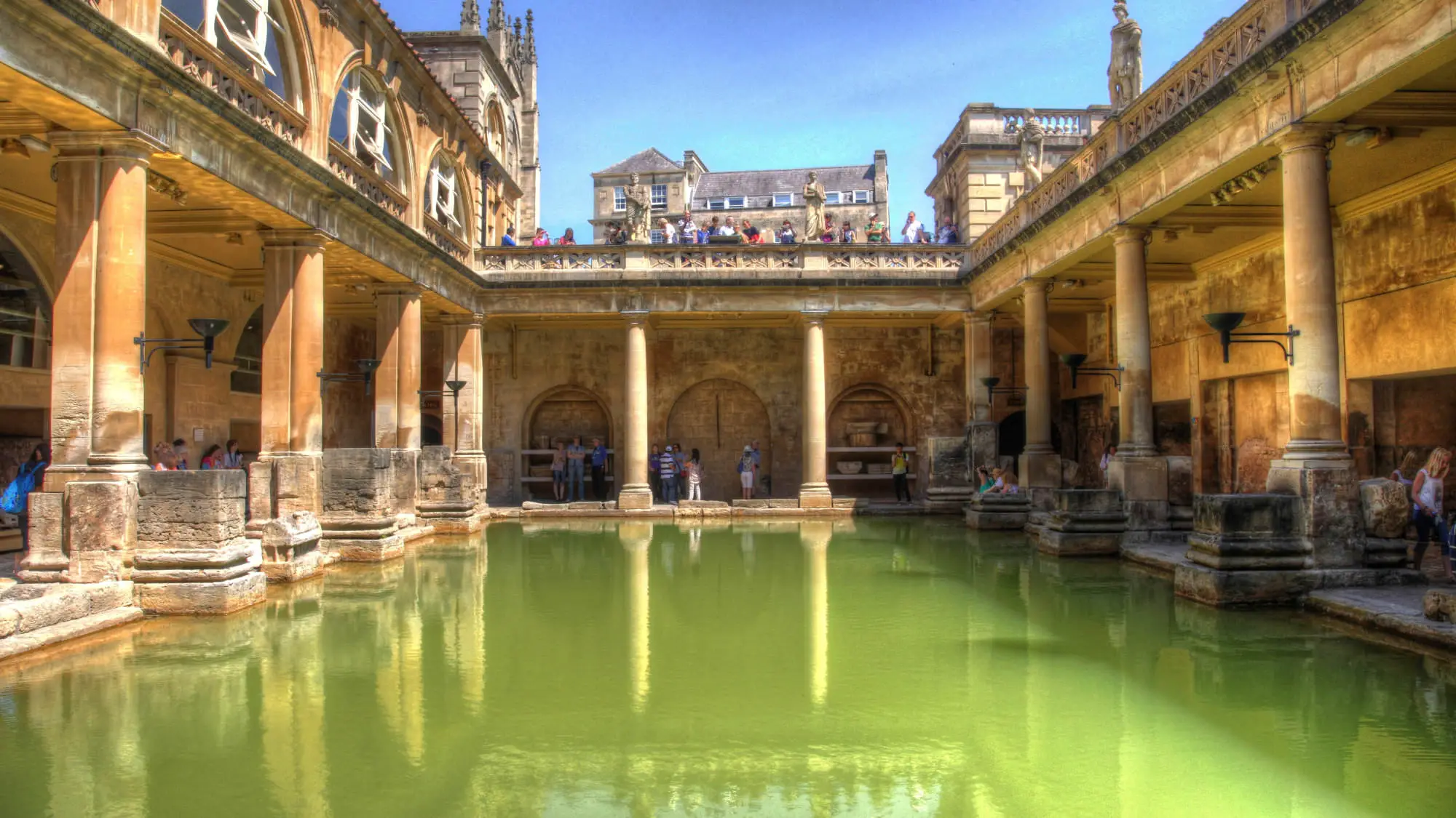 Vizitati Bath! Unul dintre cele mai romantice orase din Anglia