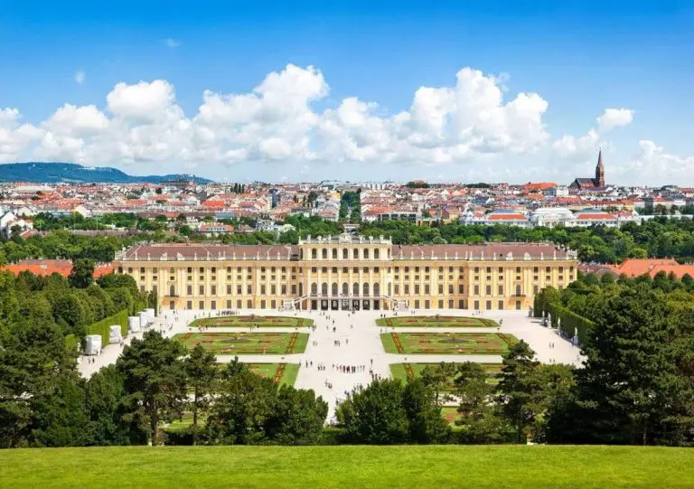 5 hoteluri in Viena pe care sa le alegi! Unde te cazezi ieftin in capitala Austriei