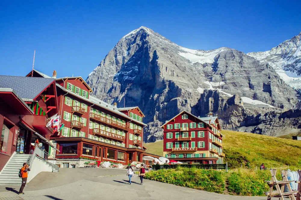 Jungfraujoch sau cum sa ajungi pe ‘’Acoperisul Europei’’
