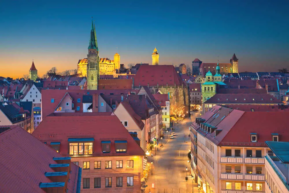 Obiective turistice in Nürnberg. Orasul medieval este o poveste in timpul iernii