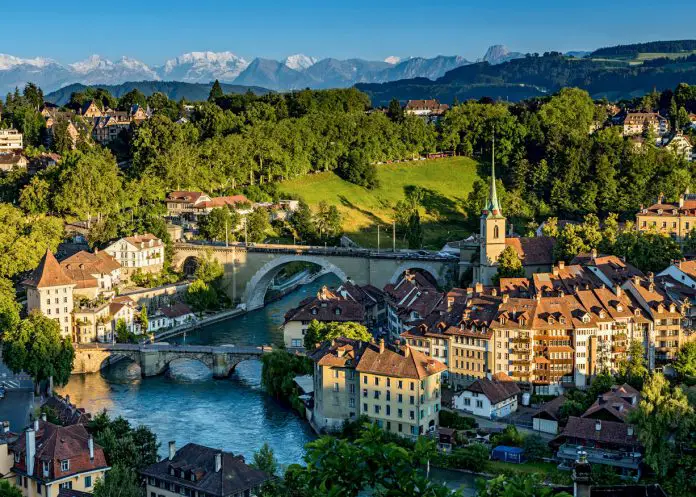 5 hoteluri in Berna. Unul dintre cele mai frumoase orase din Elvetia