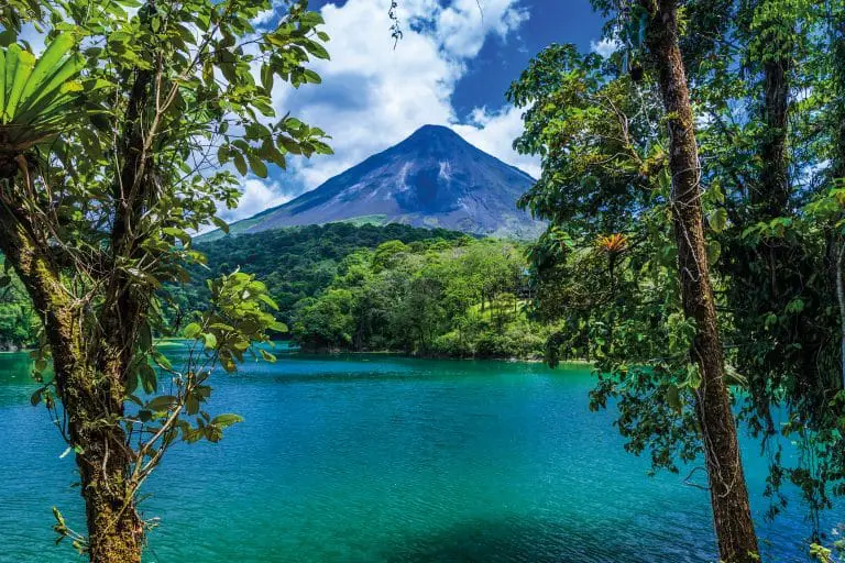 Obiective turistice in Costa Rica.  Cel mai fericit loc de pe Pamant