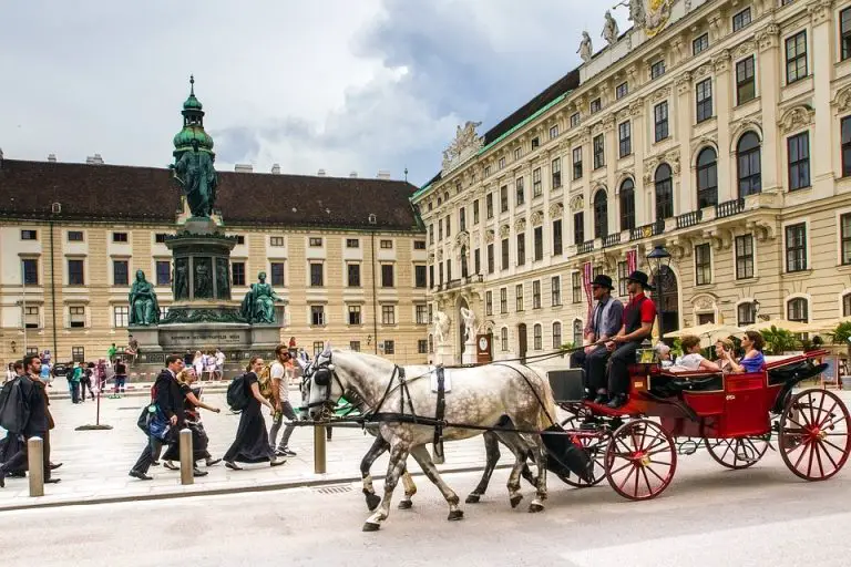 Ce să vezi în Viena. 10 obiective turistice pe care să le vizitezi